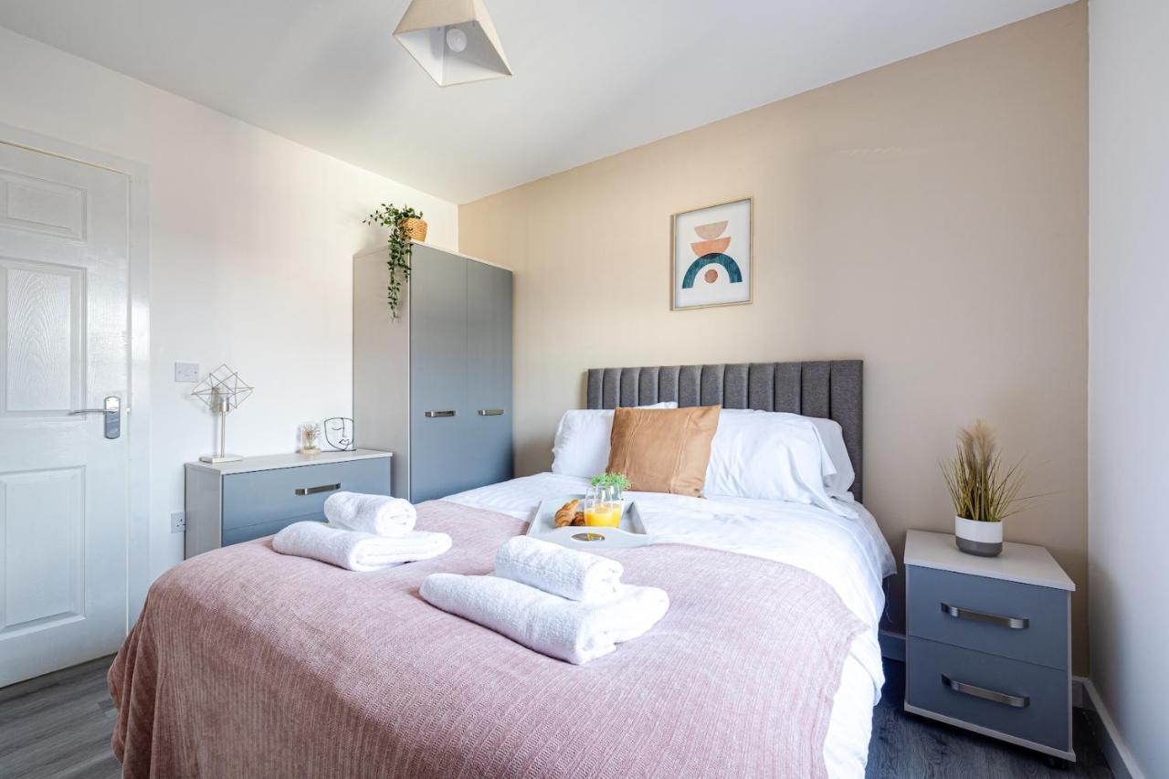 Top Floor Apartment With Private Balcony In Stockport Centre By Hass Haus Kültér fotó